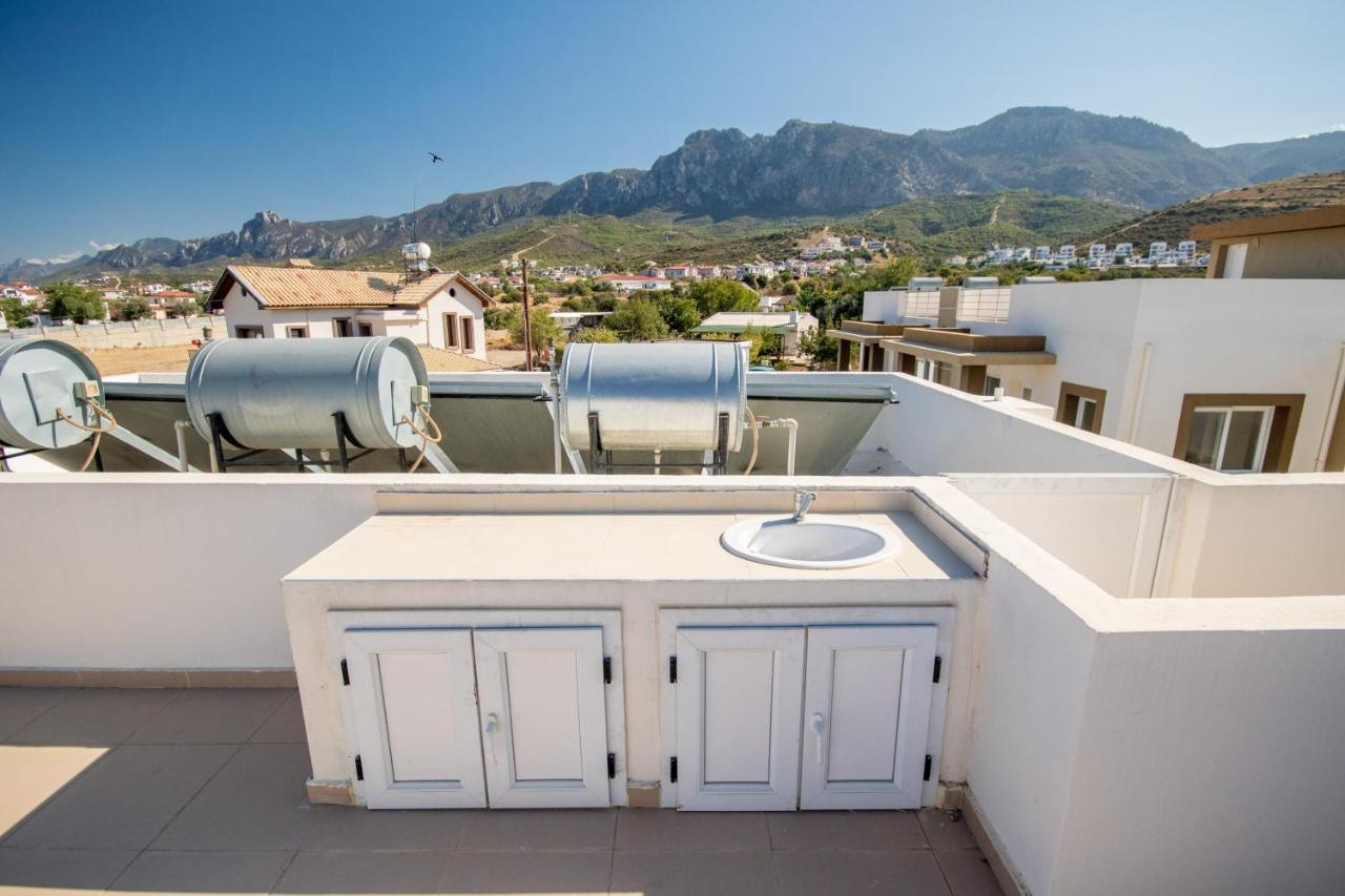 Spacious Two-Bedroom Apartment In Amazing Residence Escape Homes Кіренія Екстер'єр фото