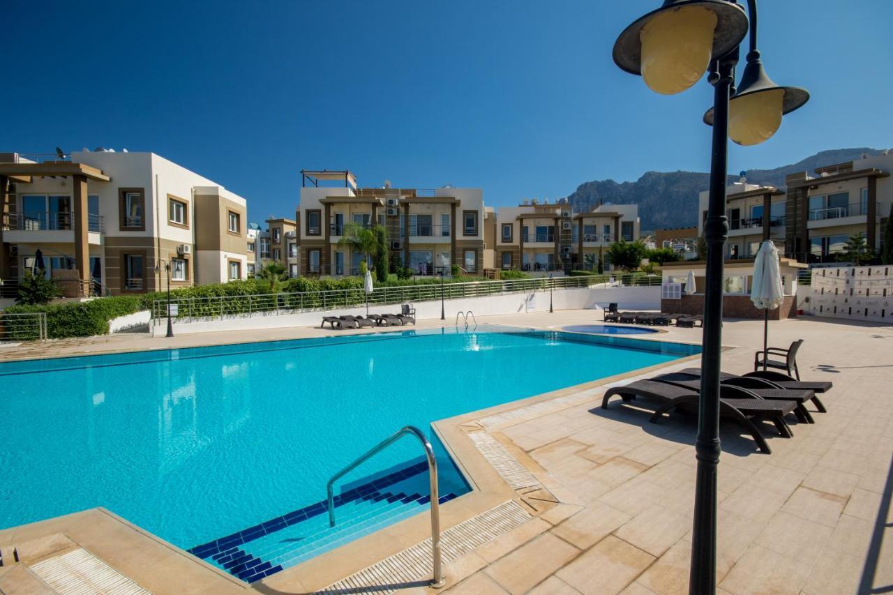 Spacious Two-Bedroom Apartment In Amazing Residence Escape Homes Кіренія Екстер'єр фото