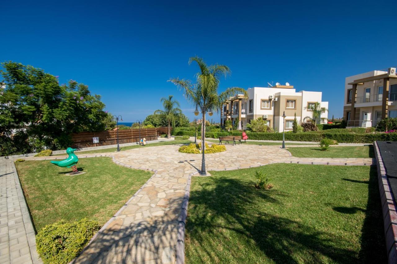 Spacious Two-Bedroom Apartment In Amazing Residence Escape Homes Кіренія Екстер'єр фото