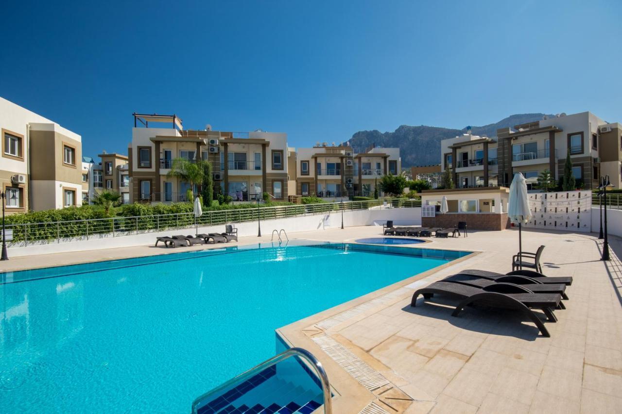 Spacious Two-Bedroom Apartment In Amazing Residence Escape Homes Кіренія Екстер'єр фото