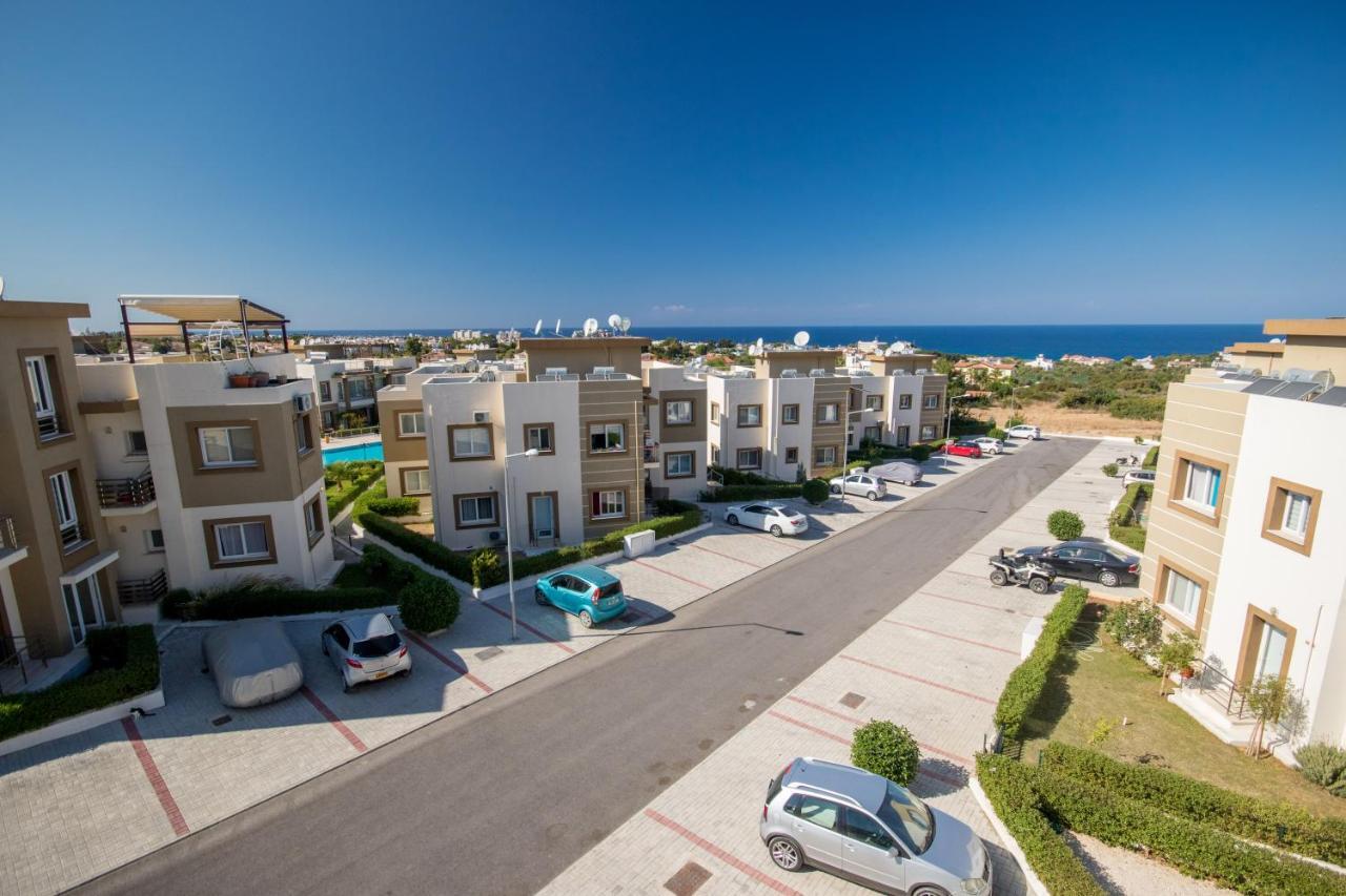 Spacious Two-Bedroom Apartment In Amazing Residence Escape Homes Кіренія Екстер'єр фото